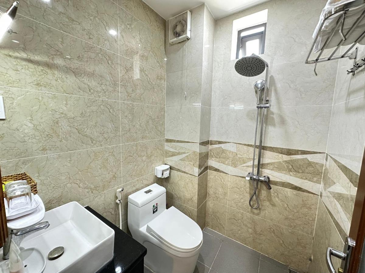 The Land Hotel & Apartment Вунг Тау Екстериор снимка